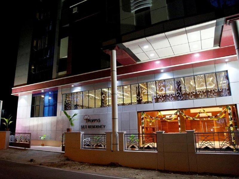 Hotel Poppys S.E.T Residency Kumbakonam Zewnętrze zdjęcie