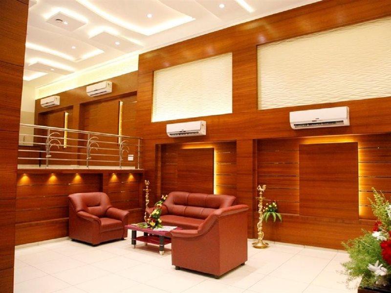 Hotel Poppys S.E.T Residency Kumbakonam Zewnętrze zdjęcie