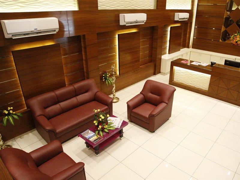 Hotel Poppys S.E.T Residency Kumbakonam Zewnętrze zdjęcie