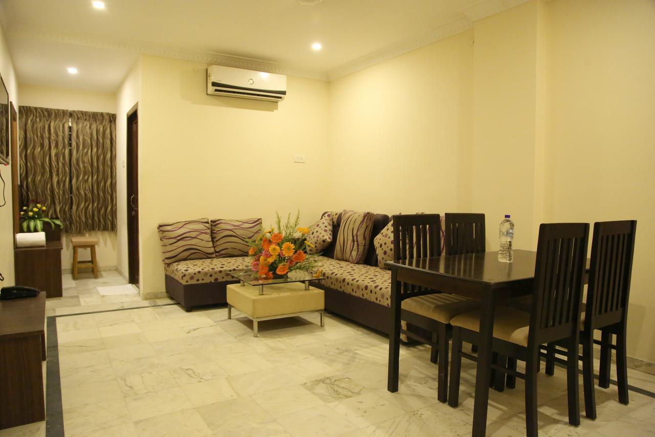 Hotel Poppys S.E.T Residency Kumbakonam Zewnętrze zdjęcie