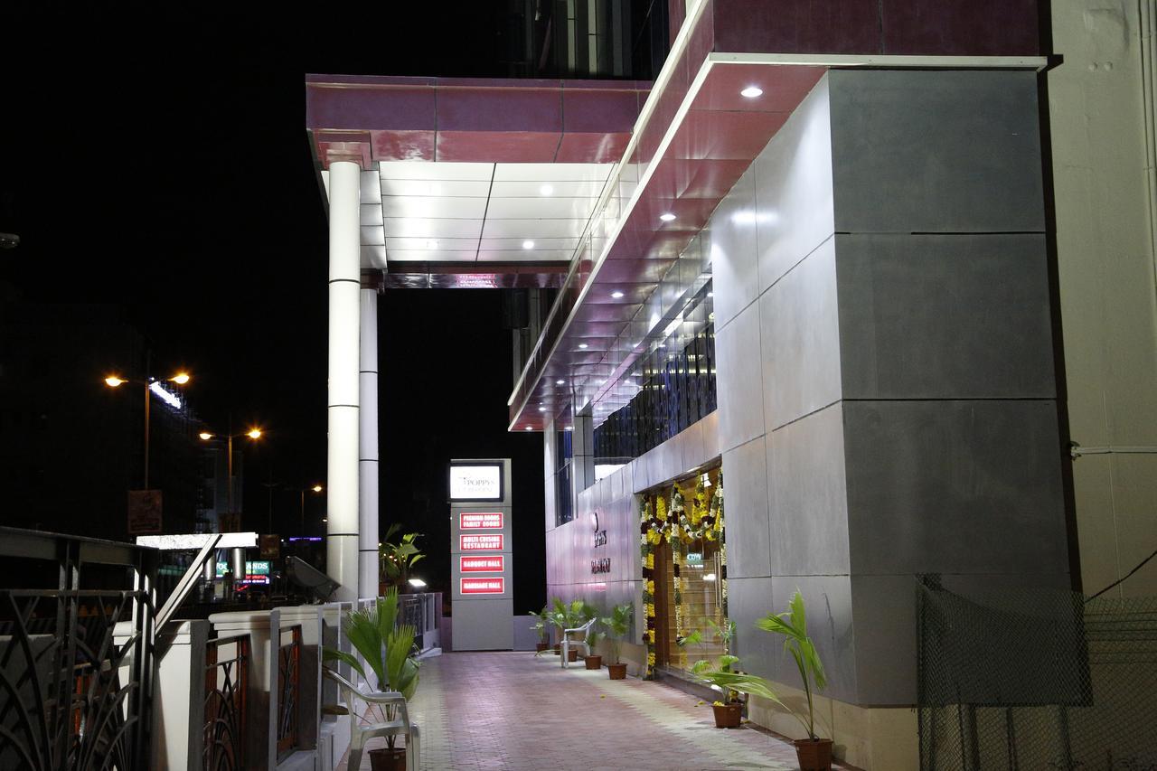 Hotel Poppys S.E.T Residency Kumbakonam Zewnętrze zdjęcie