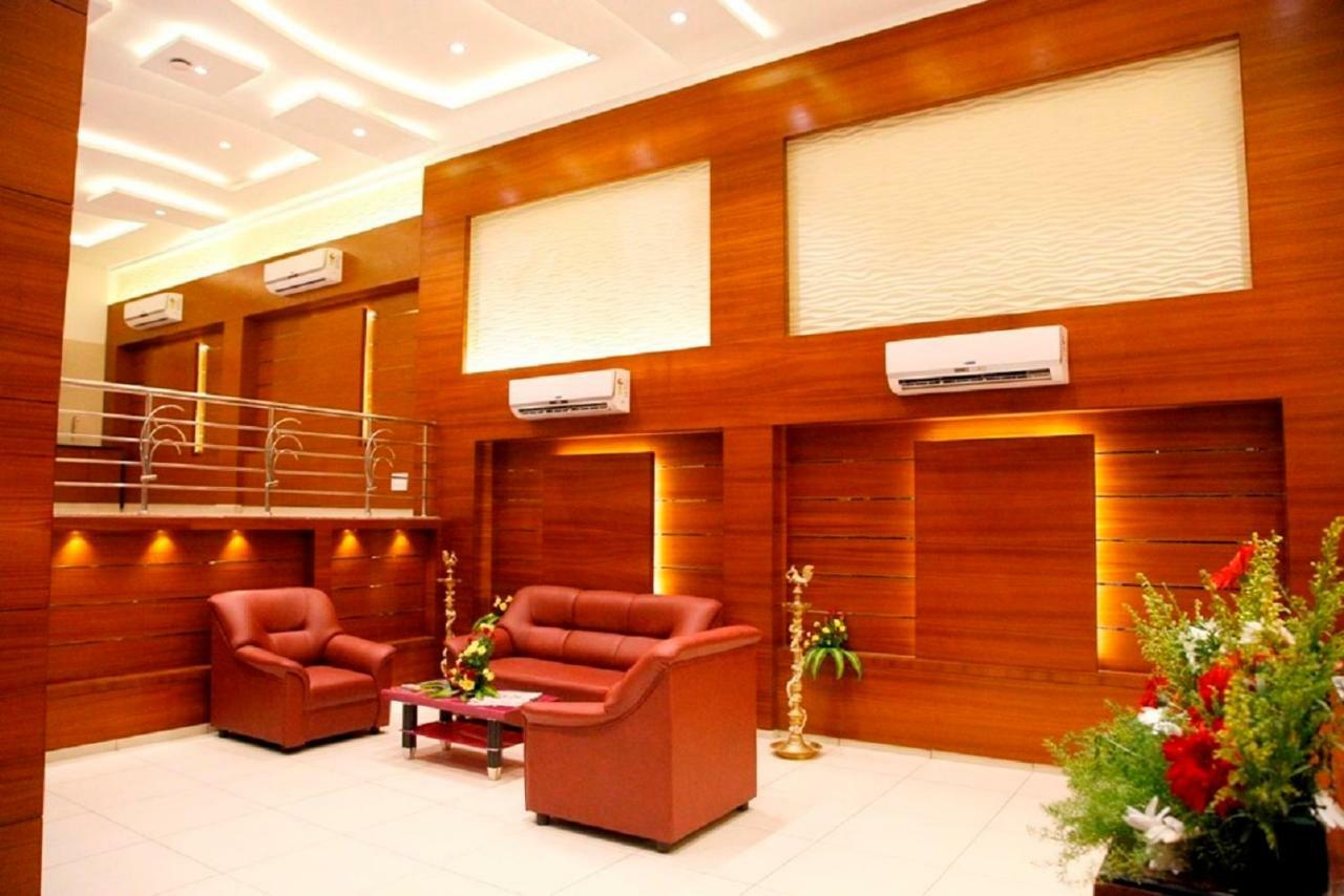 Hotel Poppys S.E.T Residency Kumbakonam Zewnętrze zdjęcie